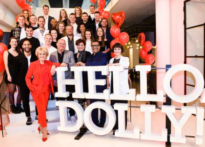 Jörgen Raymann maakt musicaldebuut naast Simone Kleinsma in HELLO, DOLLY!